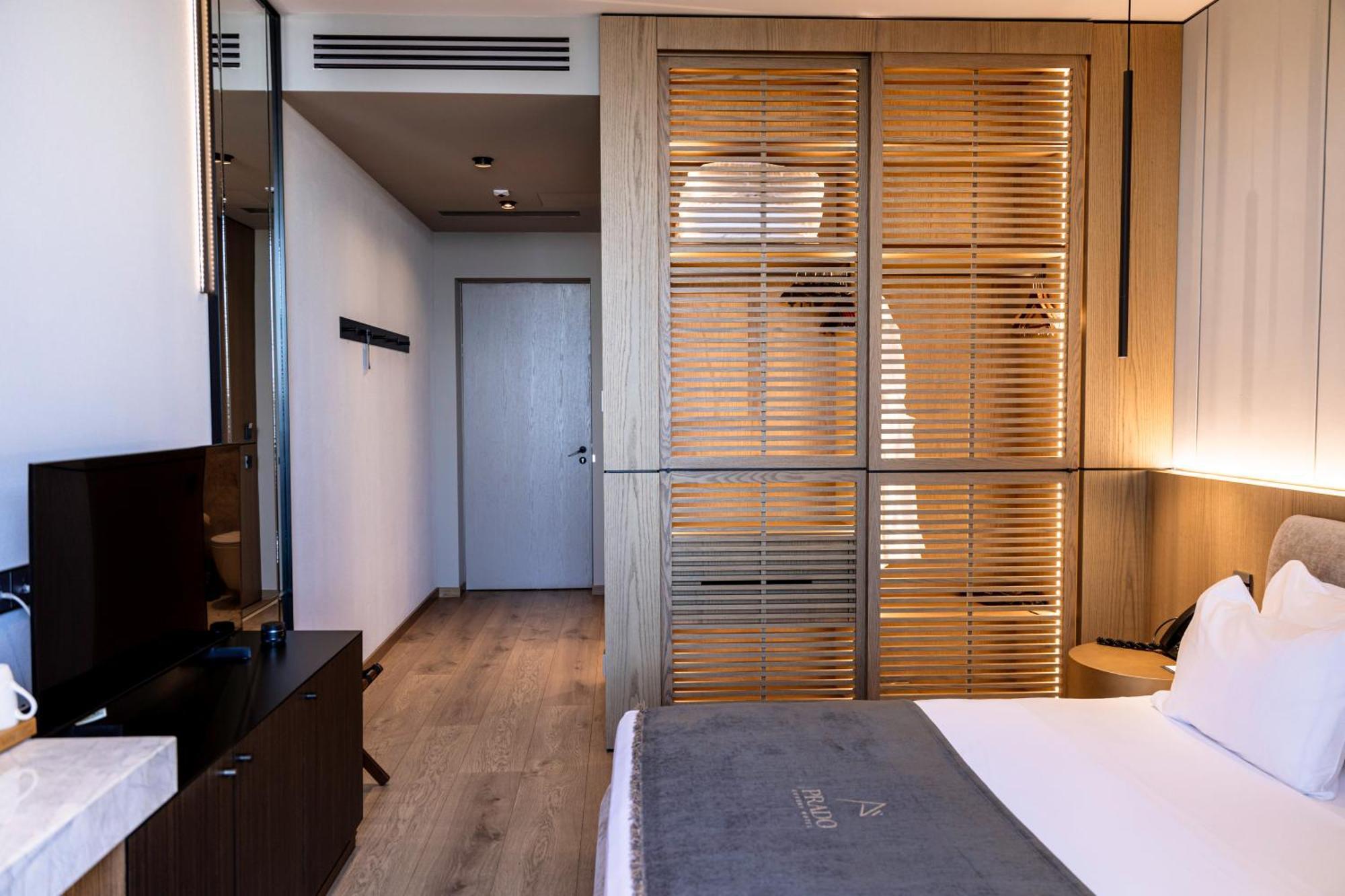 Prado Luxury Hotel Himare Esterno foto