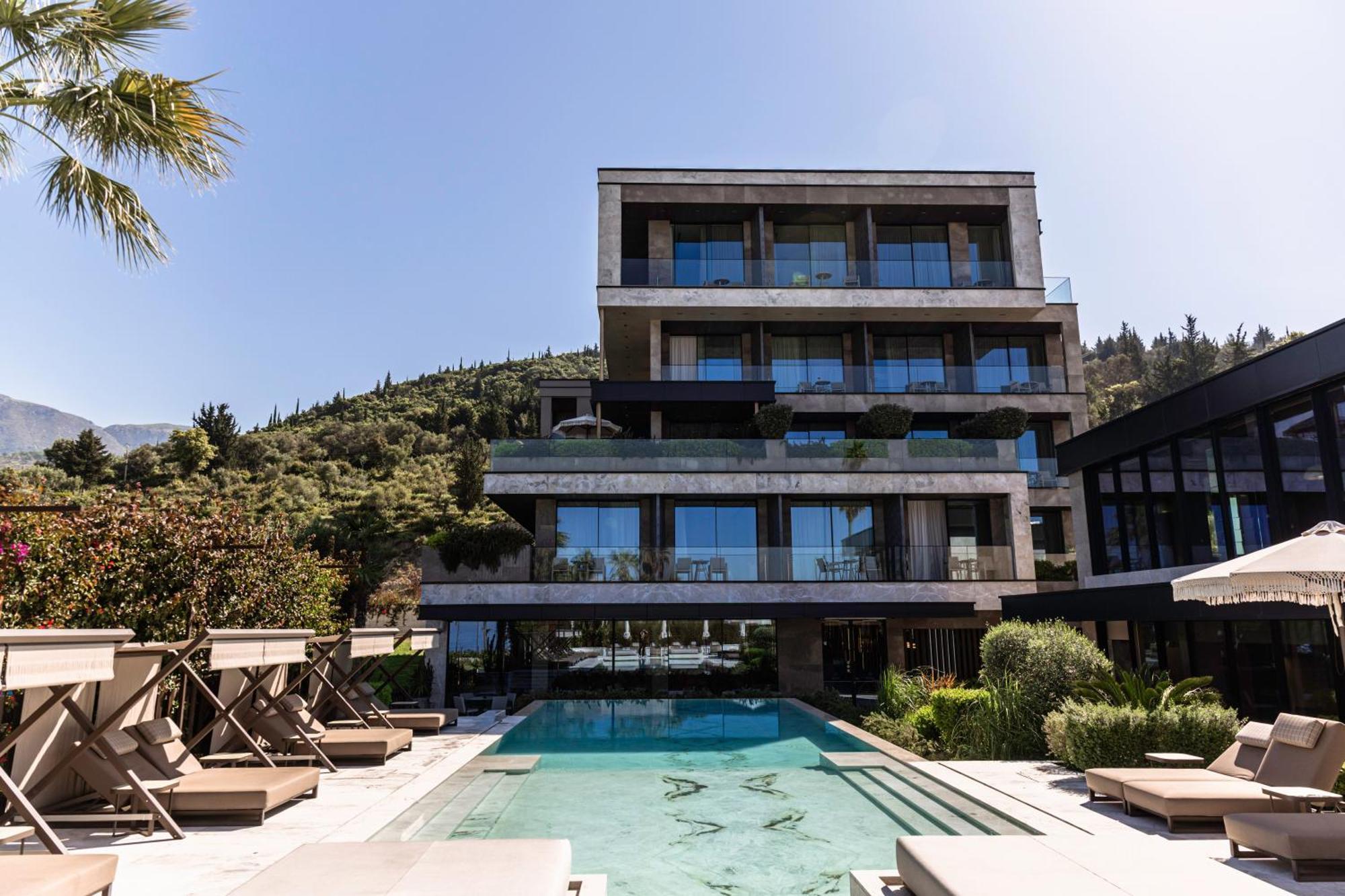 Prado Luxury Hotel Himare Esterno foto