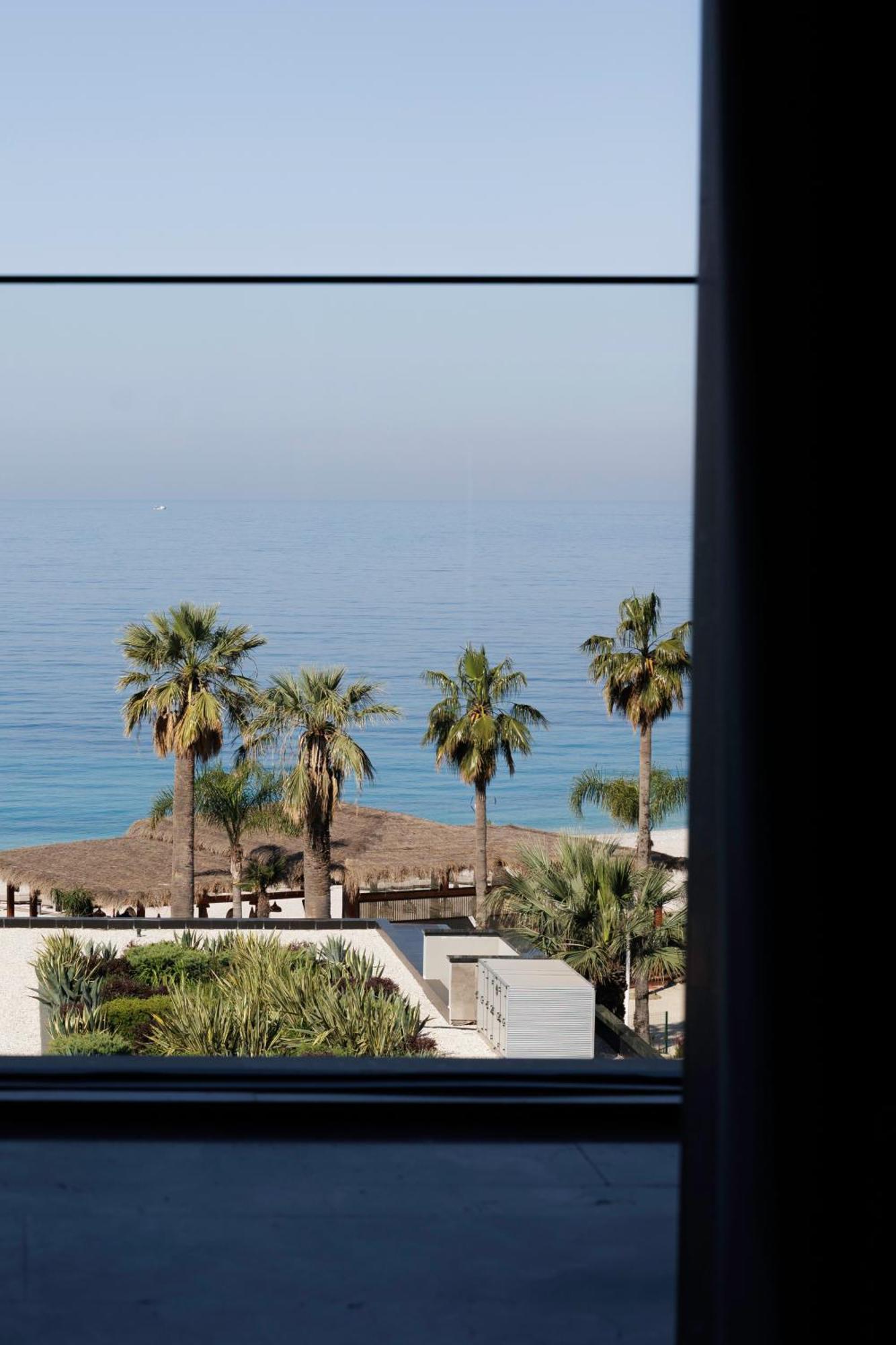 Prado Luxury Hotel Himare Esterno foto